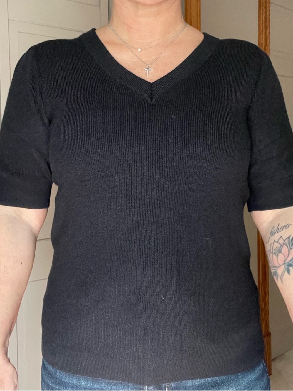 Short Sleeve V-Neck sweater